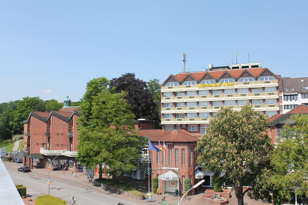 Sachsenwald Hotel Reinbek Exterior foto