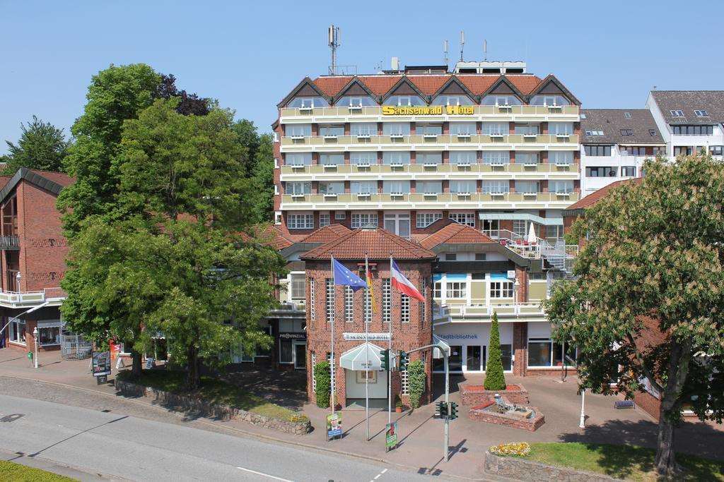 Sachsenwald Hotel Reinbek Exterior foto